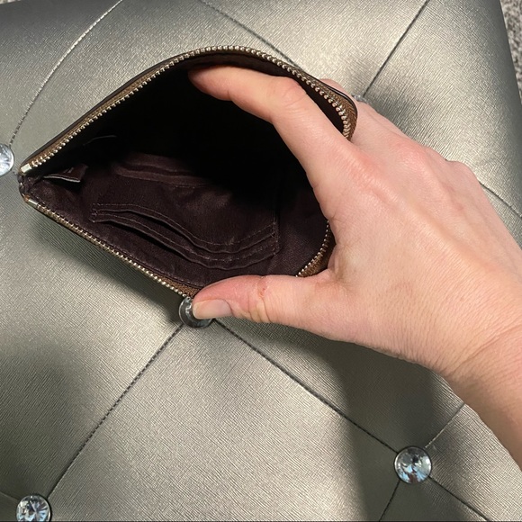 Coach Wristlet - Picture 8 of 11